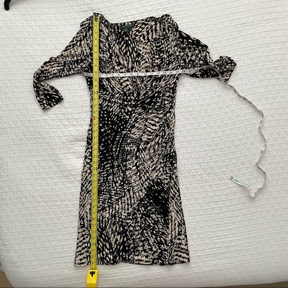 Lauren Ralph Lauren Dress Abstract Print Size 4 Black Off White Grey Str… - Picture 3 of 9